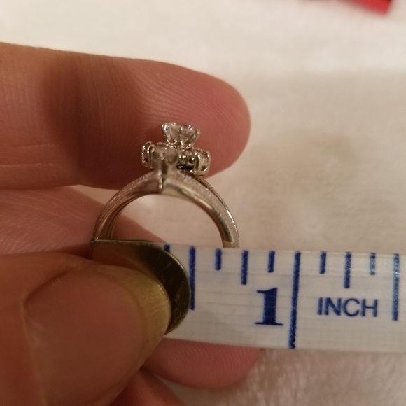 Beautiful custom vintage .50 karat diamond ring - Picture 8 of 8